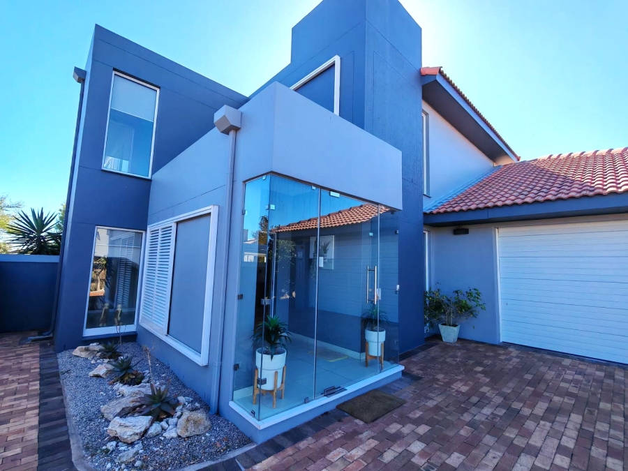 4 Bedroom Property for Sale in Langebaan Country Estate Western Cape